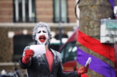Cris de Montreuil 8 * 5616 x 3744 * (6.67MB)